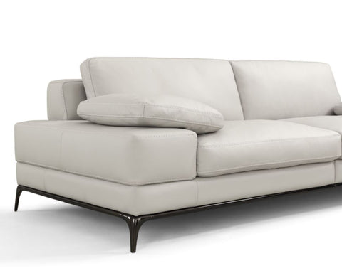 I806 Sofa - Incanto
