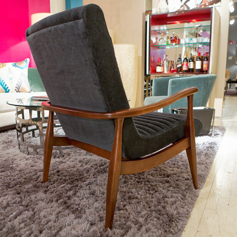 Erik Chair - Precedent