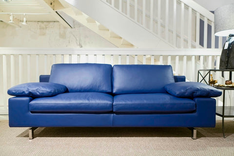 I557 Sofa - Incanto