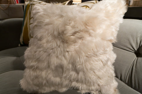Alpaca Pillow 20
