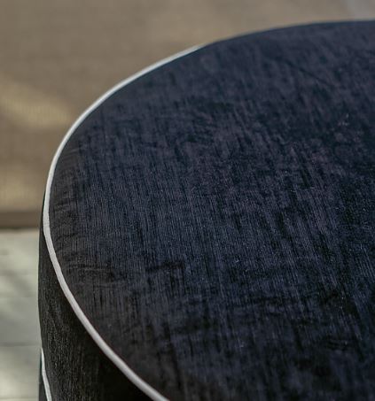 Lea Ottoman - James by Jimmy Delaurentis