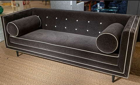 Gigi Sofa - James by Jimmy Delaurentis
