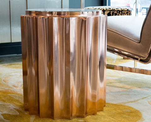 Fluted Column Table - Global Views