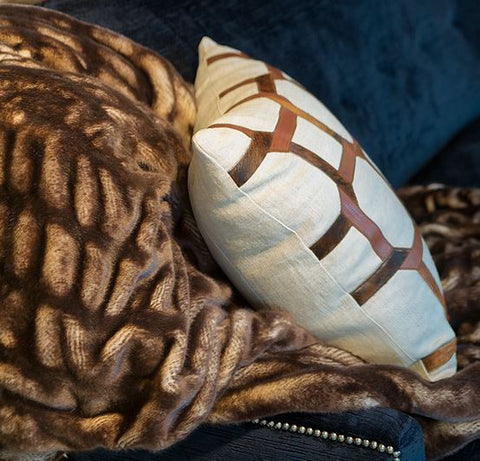 Lloyd 22 Pillow - V Rugs and Home