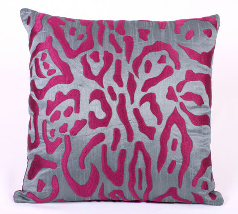 Graphic Snow Leopard Pillow - Sabira Collection