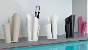 Matt Beige Narciso Umbrella Holder- Tonin Casa