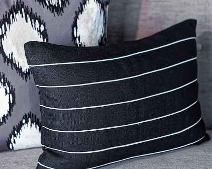 Slubby Linen Micro Piping Pillow - 14x20 - Ryan Studio