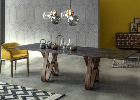 Butterfly Dining Table With White Marble Top - Tonin Casa